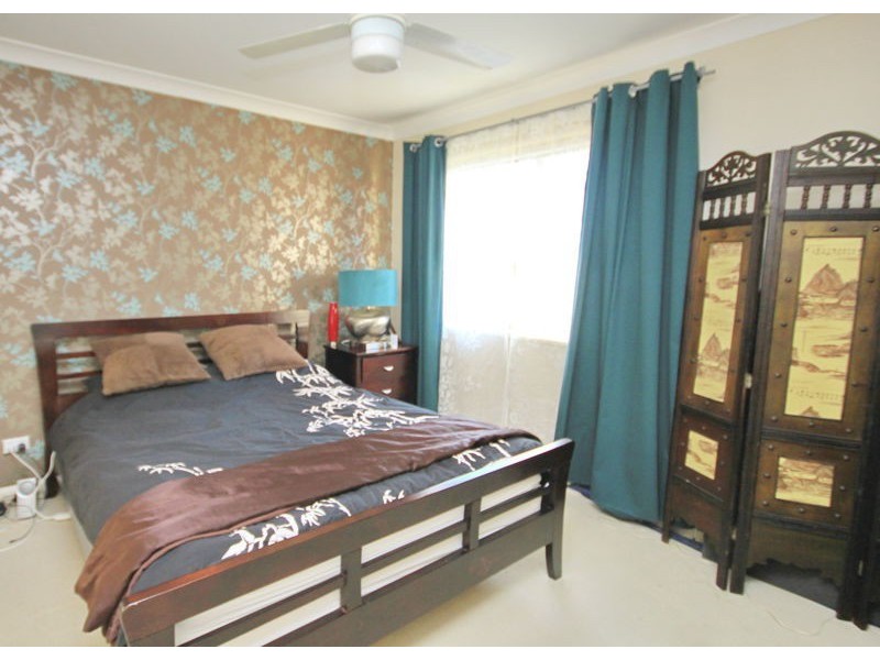 21-24 TALLIS STREET, Wakerley QLD 4154