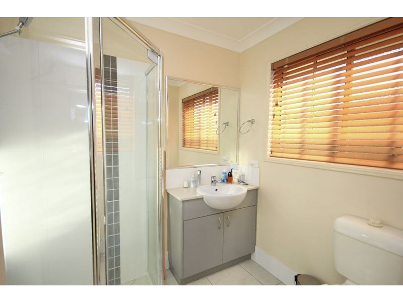 21-24 TALLIS STREET, Wakerley QLD 4154