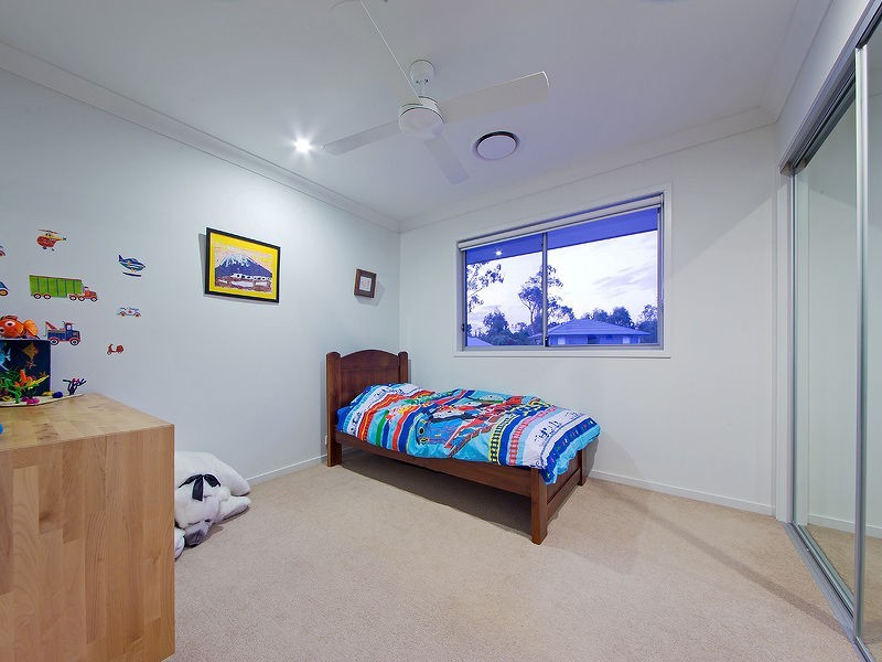 46 Margaret St, Wakerley QLD 4154