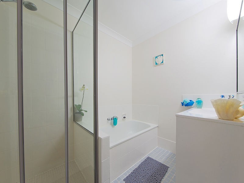 33 Chateau Street, Thornlands QLD 4164