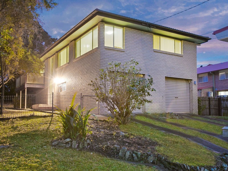 44 Cabanda Street, Wynnum West QLD 4178