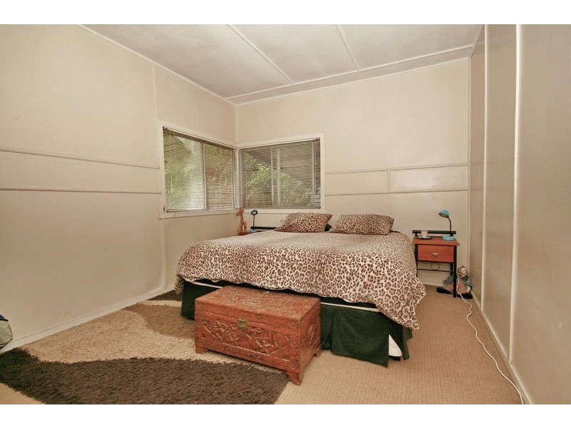 22 Muriel Avenue, Manly West QLD 4179