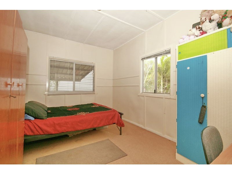 22 Muriel Avenue, Manly West QLD 4179