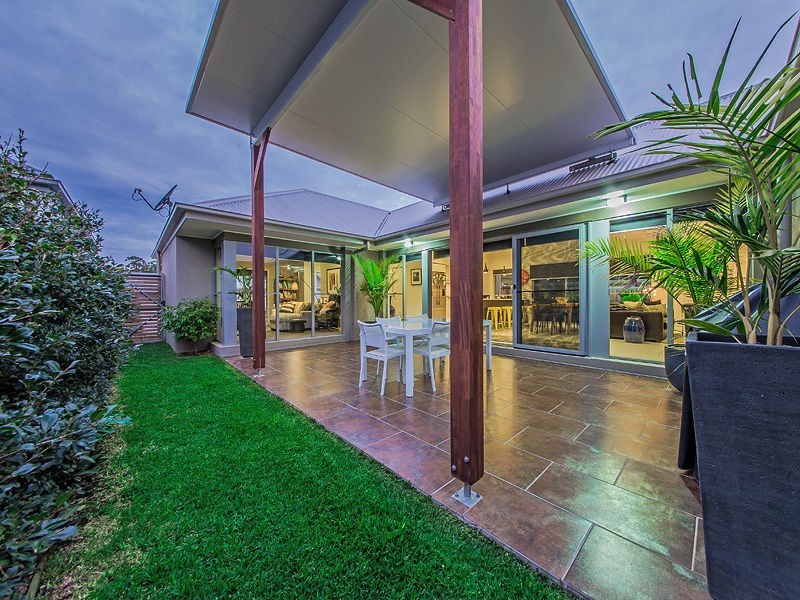60 Brook St, Wakerley QLD 4154