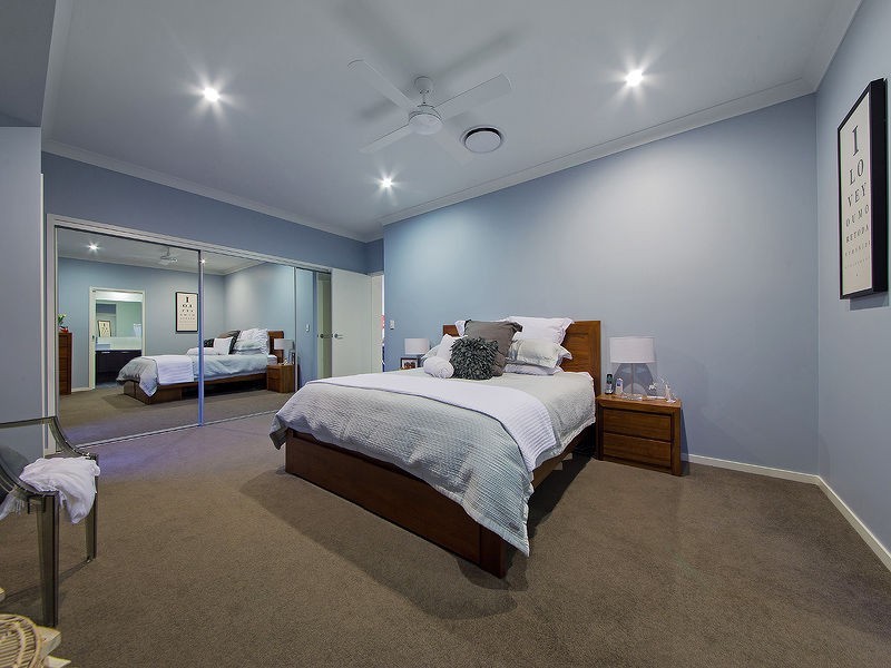 60 Brook St, Wakerley QLD 4154