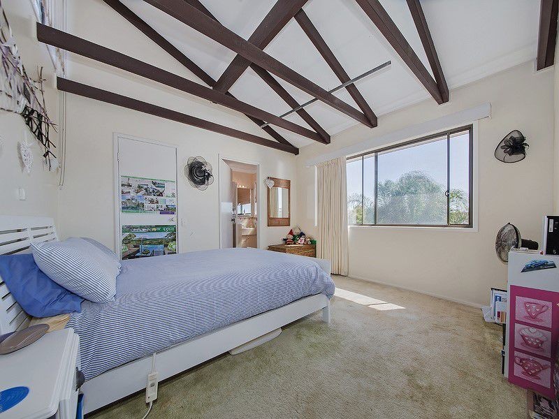 9 Bajimba Street, Manly West QLD 4179