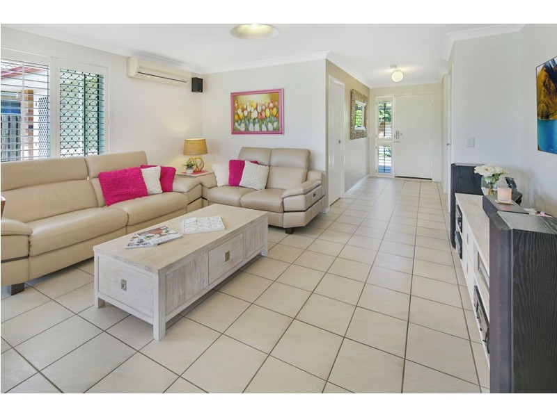 17 Cloverbrook Place, Carina QLD 4152