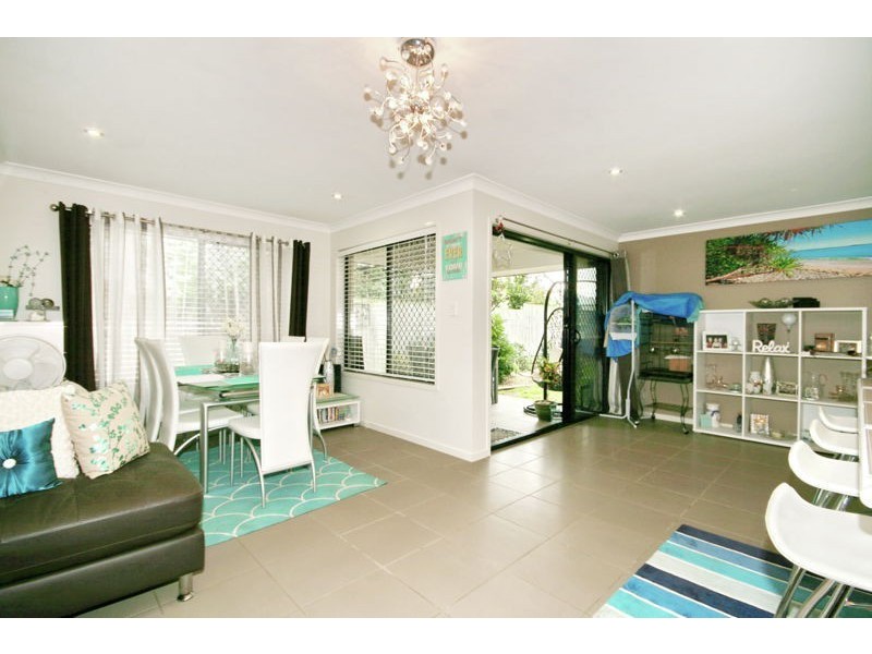 63 Yarra Road, Wakerley QLD 4154