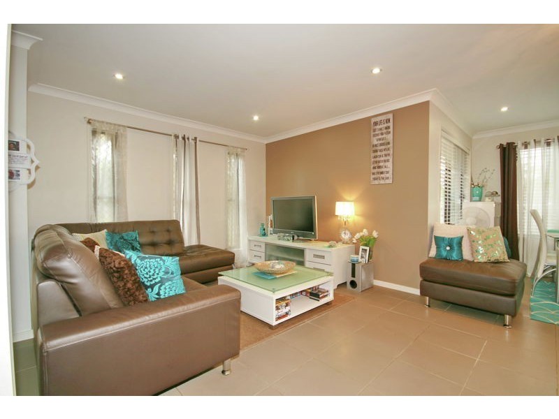 63 Yarra Road, Wakerley QLD 4154