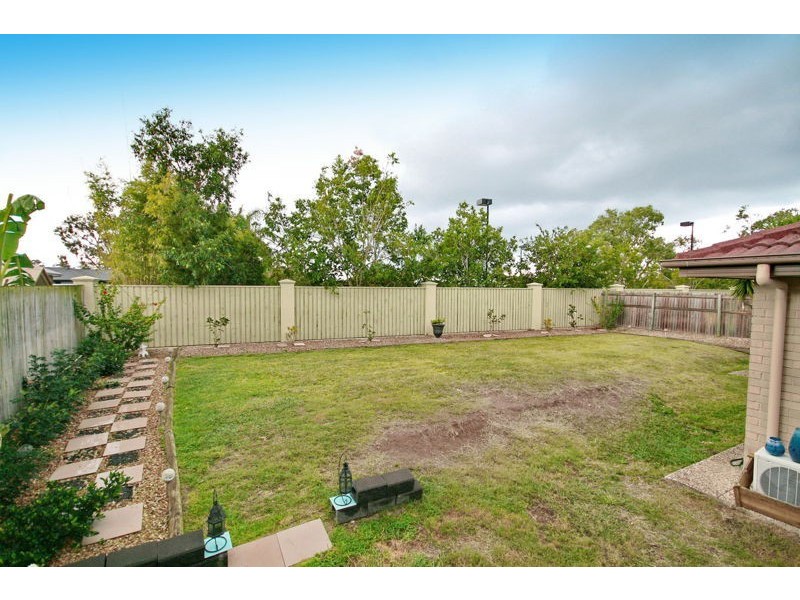 63 Yarra Road, Wakerley QLD 4154