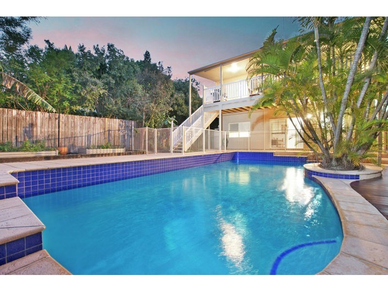 49 Picton Pde, Wynnum QLD 4178