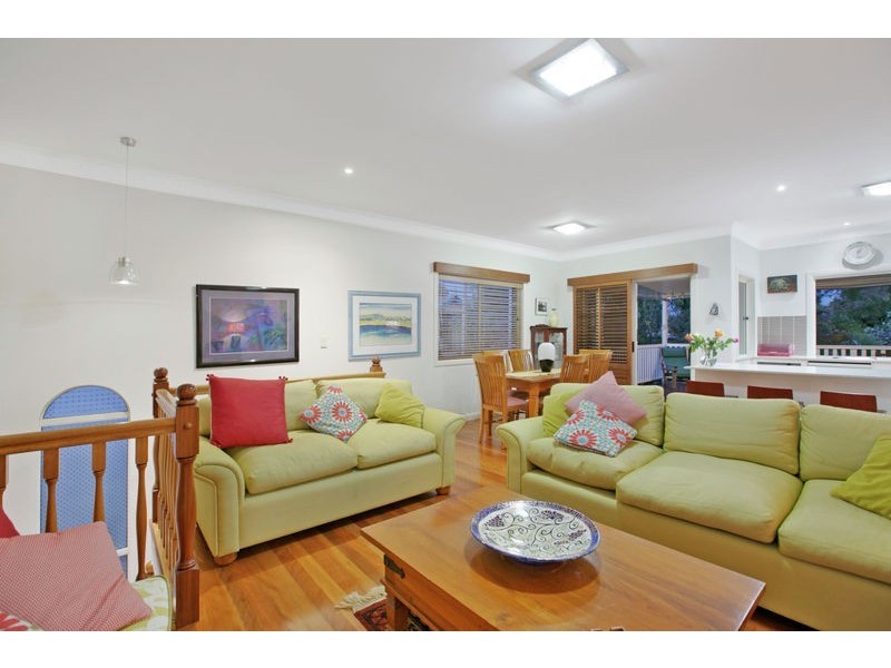 49 Picton Pde, Wynnum QLD 4178