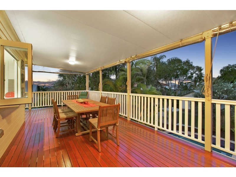 49 Picton Pde, Wynnum QLD 4178