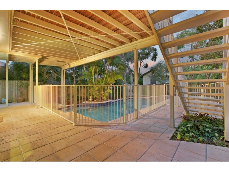 49 Picton Pde, Wynnum QLD 4178