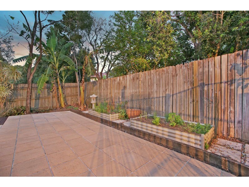 49 Picton Pde, Wynnum QLD 4178