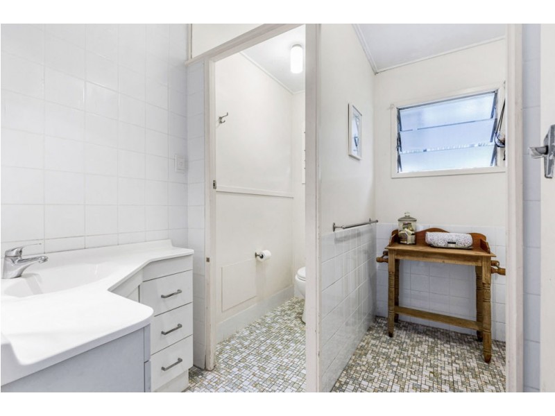 177 Raeburn Street, Manly West QLD 4179