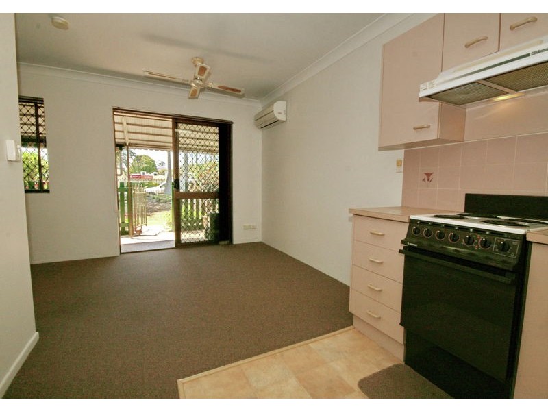 12/15 Carmichael Court, Wynnum West QLD 4178