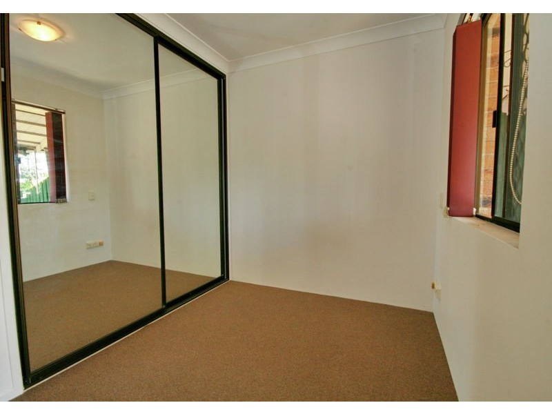 12/15 Carmichael Court, Wynnum West QLD 4178