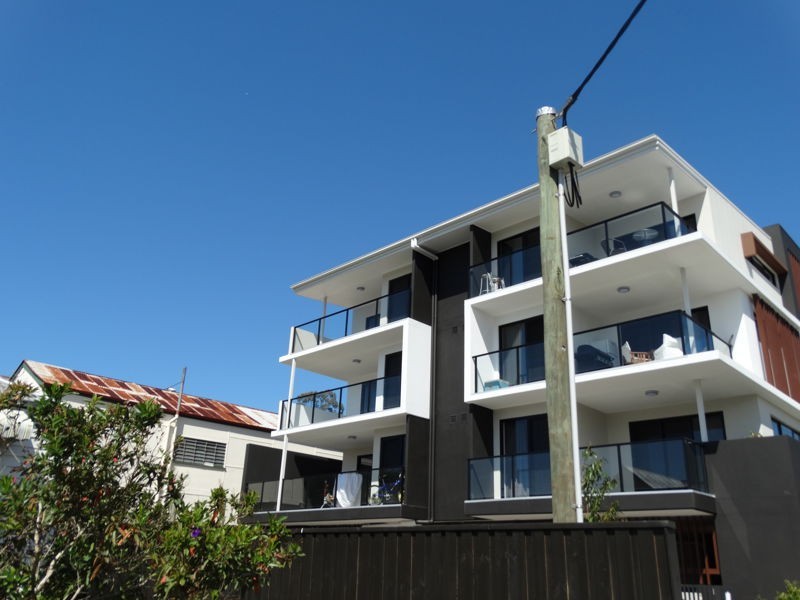 6/37-39 Yamboyna Street, Manly QLD 4179