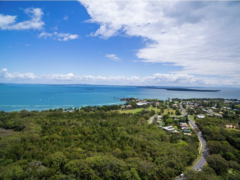 43 Rainbow Crescent, Dunwich QLD 4183