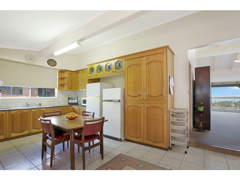 43 Rainbow Crescent, Dunwich QLD 4183