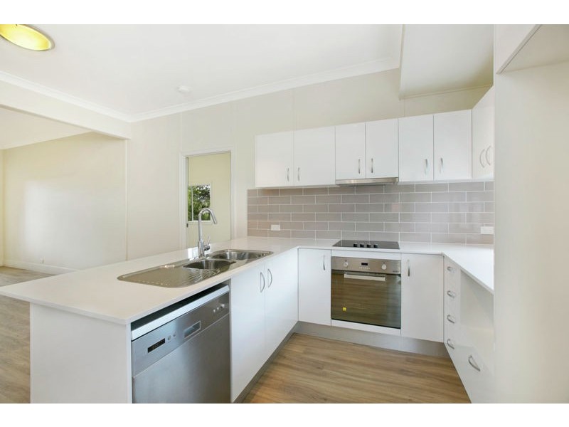 161 Wynnum North Rd, Wynnum QLD 4178