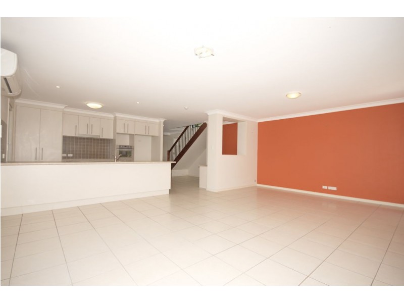 103 Kamarin Street, Manly West QLD 4179