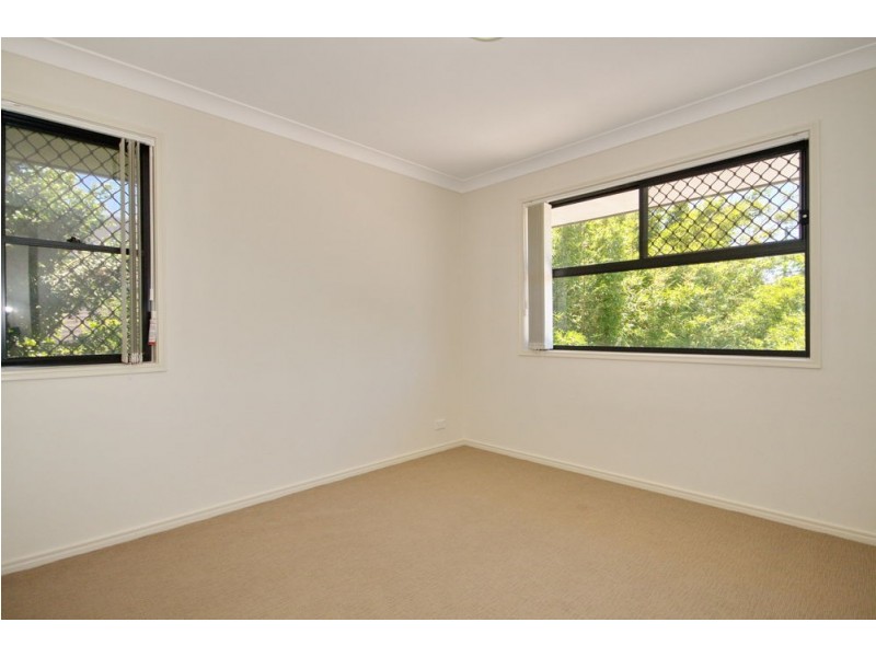 103 Kamarin Street, Manly West QLD 4179