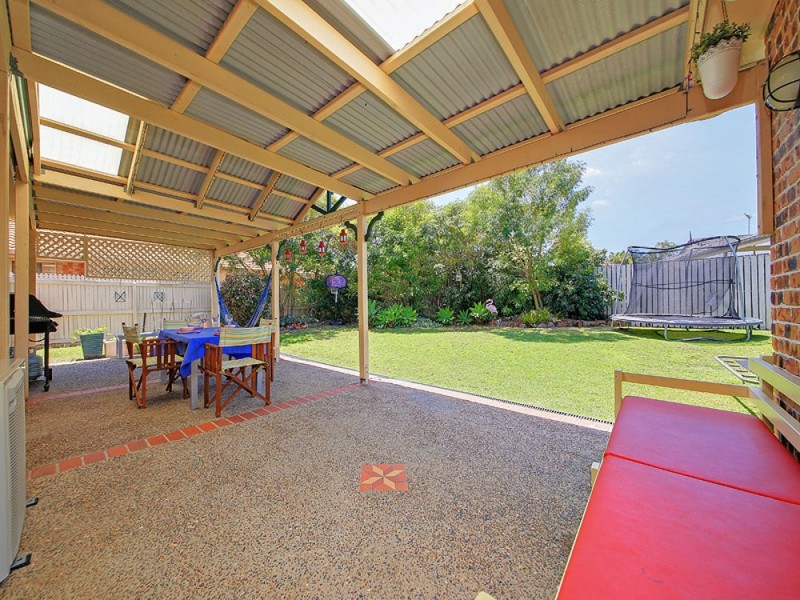 6 Pinnacle Place, Belmont QLD 4153
