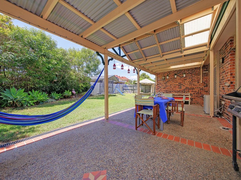 6 Pinnacle Place, Belmont QLD 4153