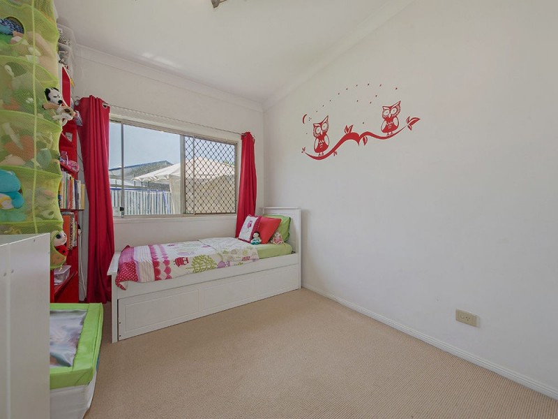 6 Pinnacle Place, Belmont QLD 4153