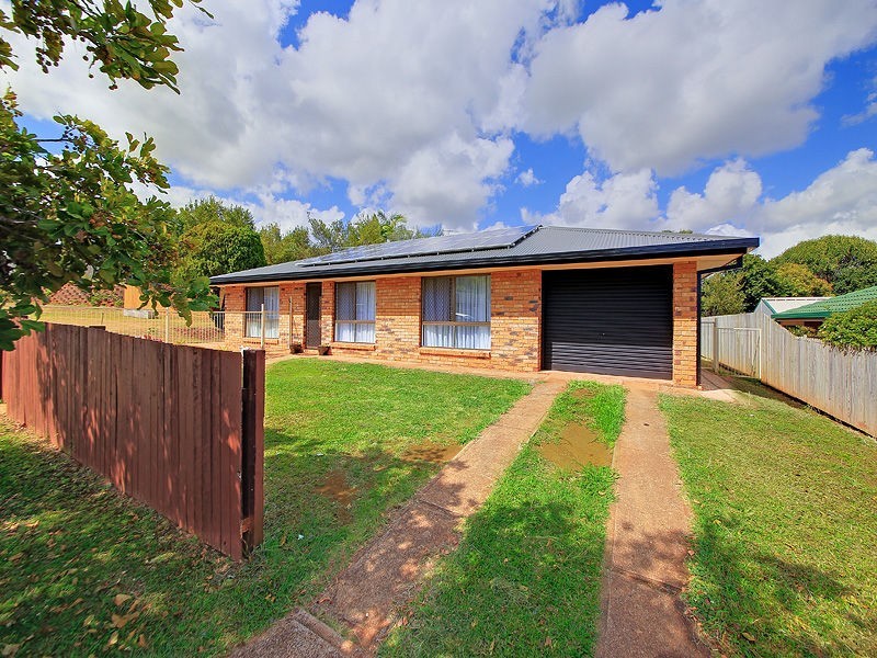 15 Caloundra Street, Manly West QLD 4179