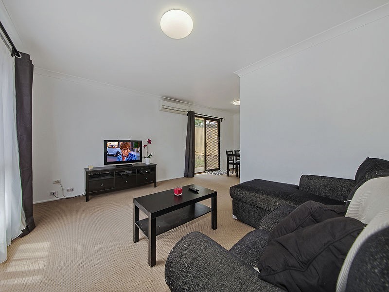 15 Caloundra Street, Manly West QLD 4179