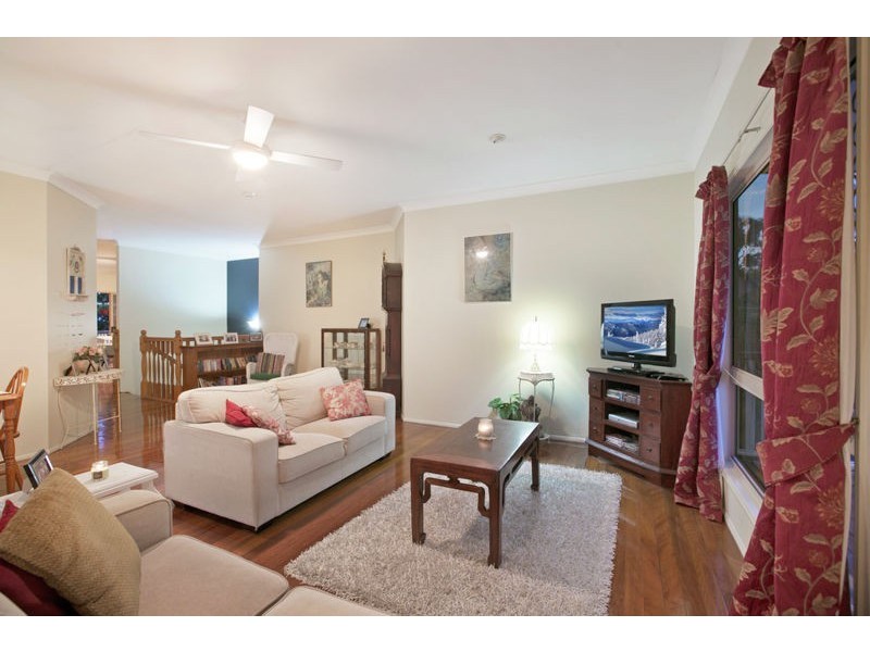 218 Whites Rd, Lota QLD 4179