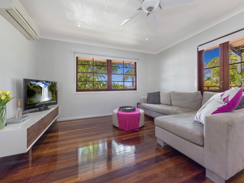 58 Sandy Camp Road, Wynnum QLD 4178