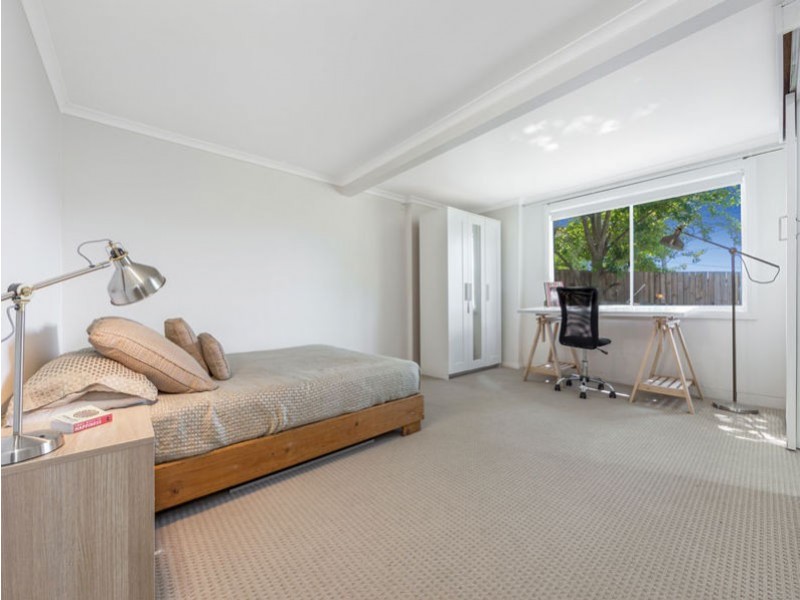 58 Sandy Camp Road, Wynnum QLD 4178