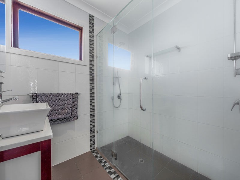 58 Sandy Camp Road, Wynnum QLD 4178