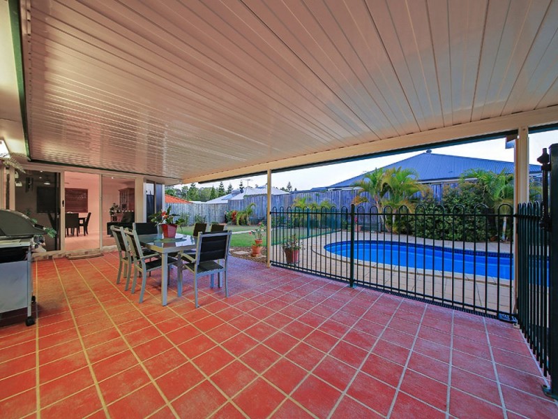 7 Joy Place, Wakerley QLD 4154