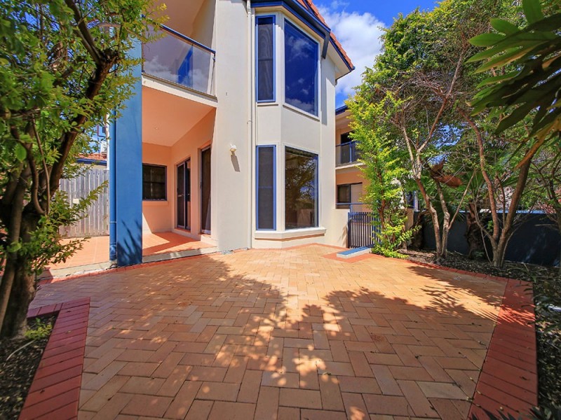 1/29 Edmond Street, Carina QLD 4152