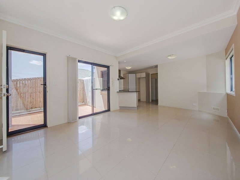 1/29 Edmond Street, Carina QLD 4152