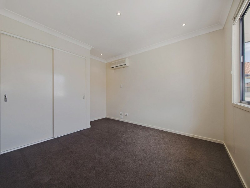 1/29 Edmond Street, Carina QLD 4152