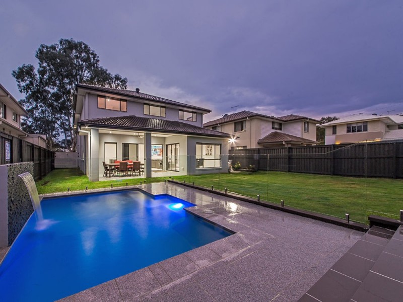 9 Lydia Place, Wakerley QLD 4154