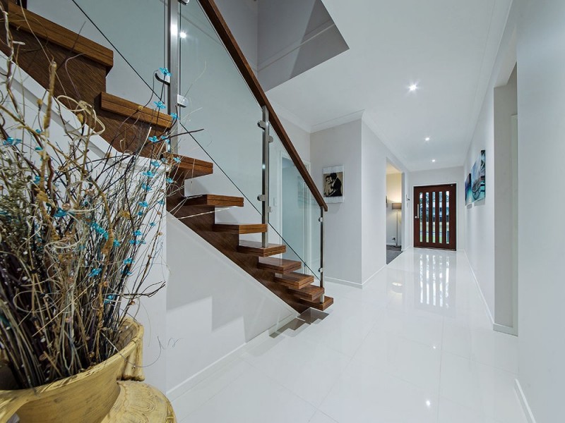 9 Lydia Place, Wakerley QLD 4154