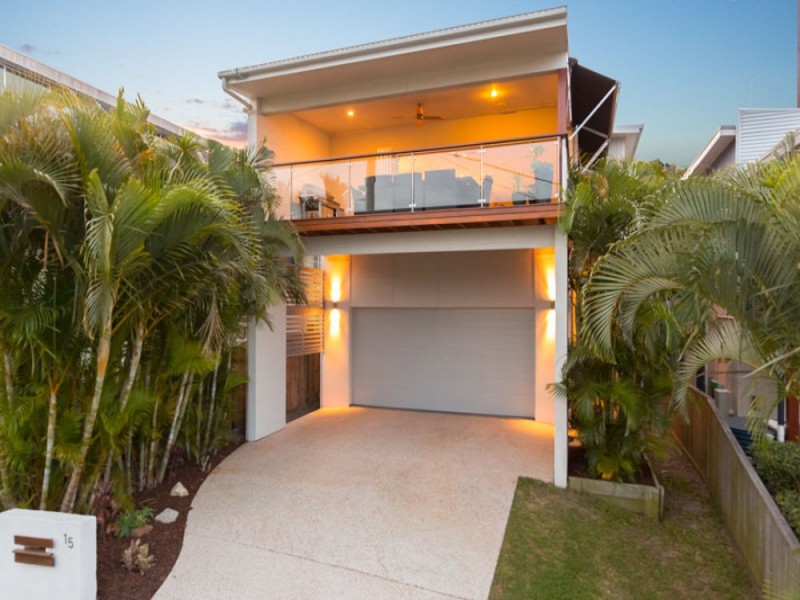 15 Warra Street, Wynnum QLD 4178