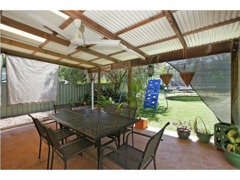 29 Roseberry Pde, Wynnum West QLD 4178