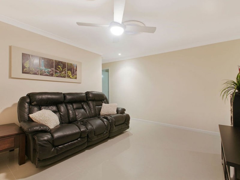 12 Aqua Court, Wakerley QLD 4154