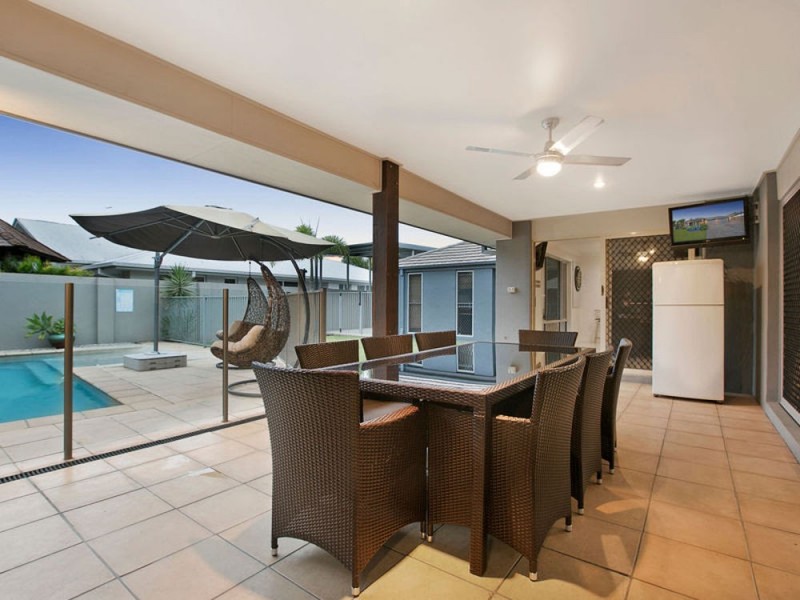 12 Aqua Court, Wakerley QLD 4154