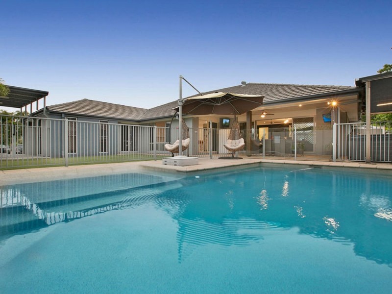 12 Aqua Court, Wakerley QLD 4154