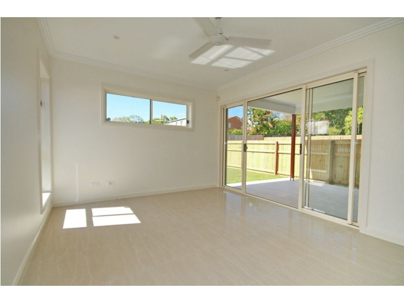 43 Haylock St, Wynnum QLD 4178