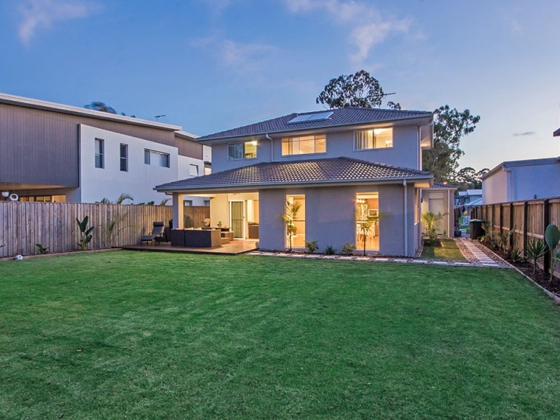 17 Nichols St, Wakerley QLD 4154